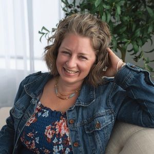 Meet your Posher, Karrie